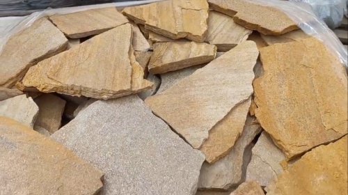 Плитняк златолит жёлтый для цоколя купить в Твери