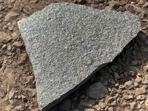 Плитняк златолит Уральский  для фасада купить в Твери