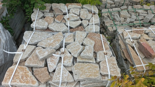 Гранитный плитняк галтованный для парковки купить в Твери