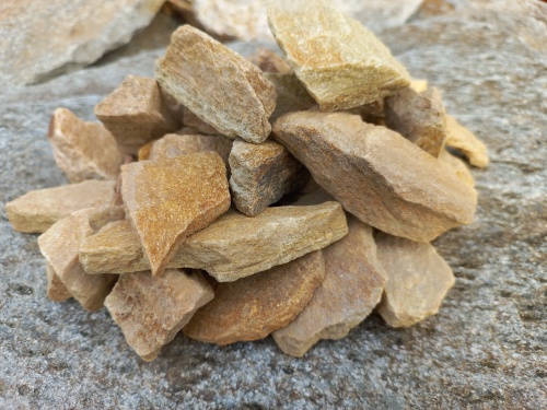 Златолит жёлтый декоративная каменная крошка купить в Твери