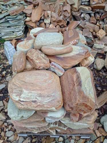 Златолит жёлтый, жёлто-зелёный глыбки и валуны для ланшафтного дизайна купить в Твери